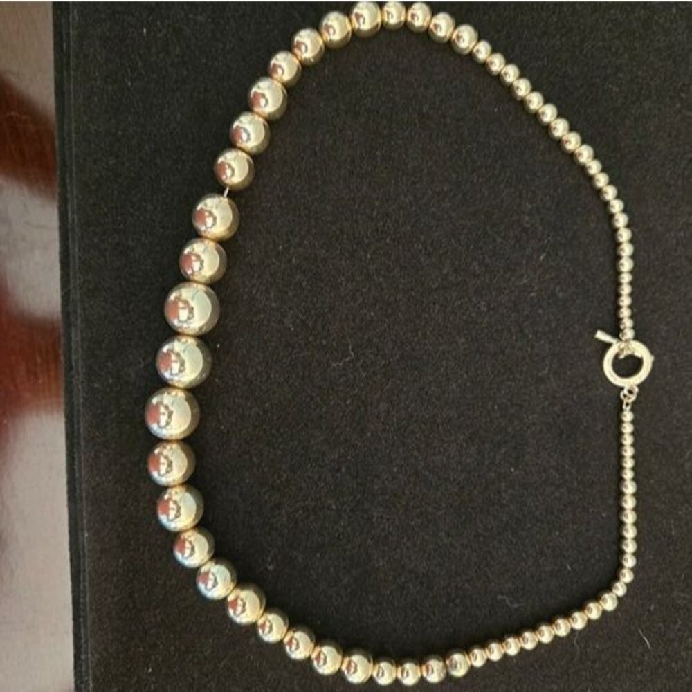 Chaps Faux Pearl Graduated Bead Necklace Silver Tone Toggle Clasp